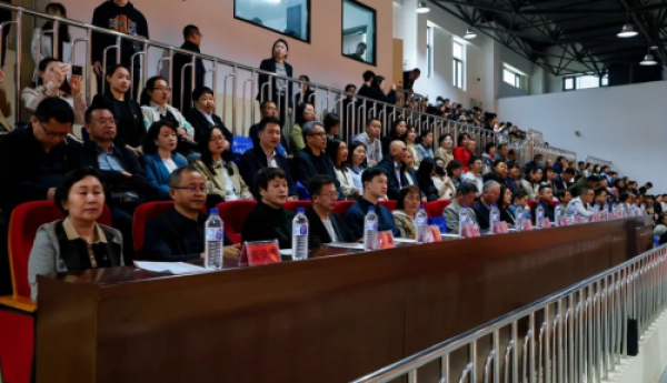 长春市公共关系学校成功举办职教宣传月活动展演活动