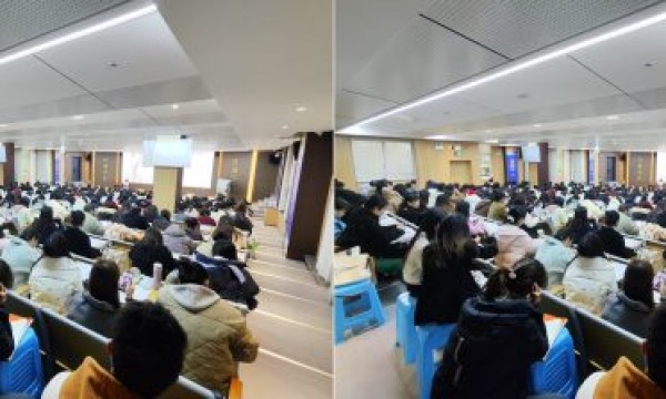 外研社线上英语教辅，高三冲刺的 “核心引擎”